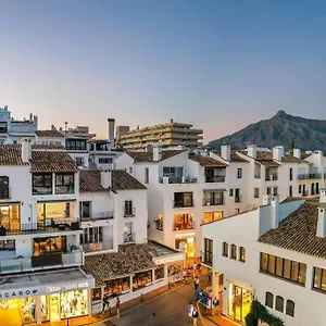 Puerto Banus Front Line 2 Bedroom Apartment Marbella