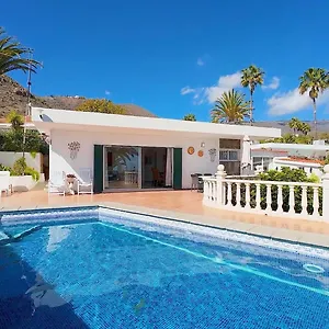 Detached Villa, Private Pool Only 10 Minutes Cristianos Villa Valle de San Lorenzo